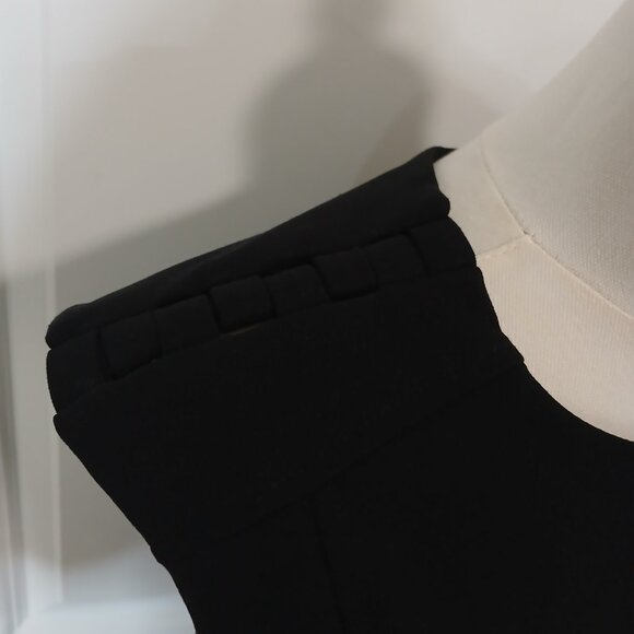 DKNY Sheath Dress Women’s Size M Black Sleeveless Work or Cocktail - Picture 3 of 8